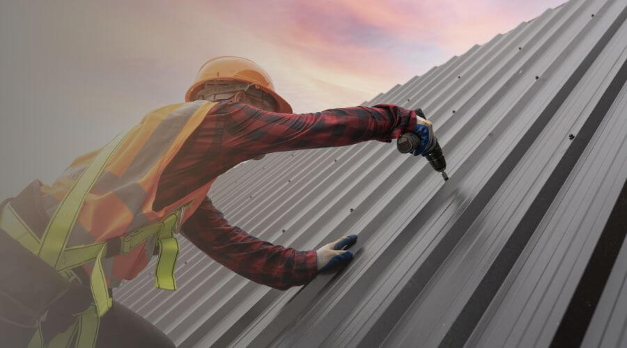 Expert Emergency Roof Repairs services in Olcott, NY